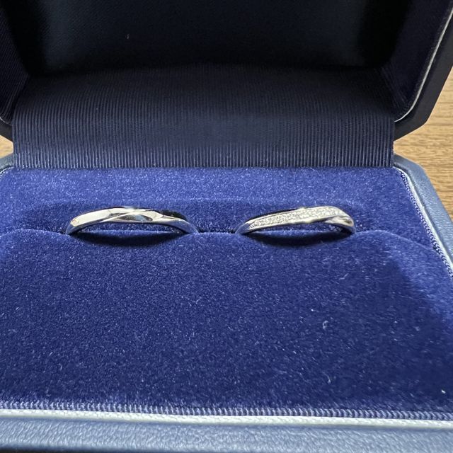 【銀座ダイヤモンドシライシの口コミ】 他の指輪扱う店舗にも行きましたが、銀座ダイアモンドシライシさんの指輪…
