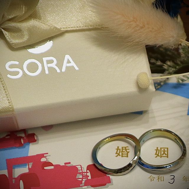 【SORA(ソラ)の口コミ】 カラフルな指輪は子供っぽいのかなと思い、はじめは興味が無かったのです…