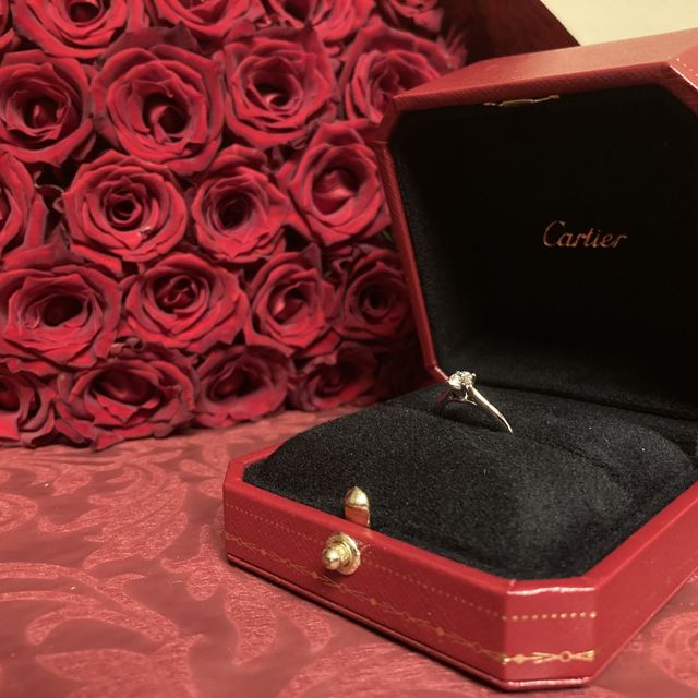 【カルティエ(Cartier)の口コミ】 憧れのブランドであることは事前に聞いていたので、その中で自分のプレゼ…