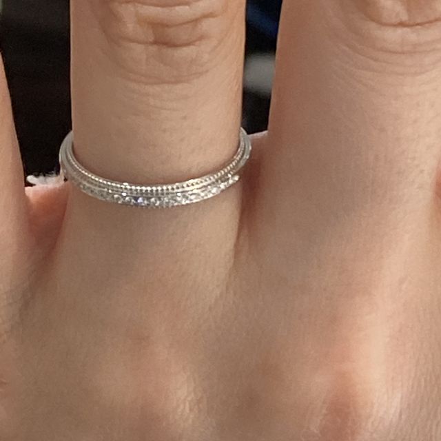 【アイプリモ(I-PRIMO)の口コミ】 日常でつけていることができる細身で上品なハーフエタニティの指輪を探し…