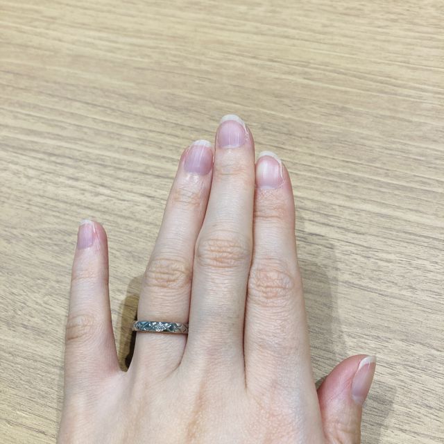 【シャネル(CHANEL)の口コミ】 キルティングのデザインに一目惚れしました。婚約指輪との重ね付けは考え…