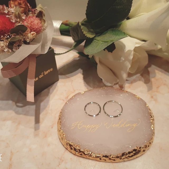 【アイプリモ(I-PRIMO)の口コミ】 シンプルだけど他には無いデザインが可愛くて一目惚れしました。
担当して…