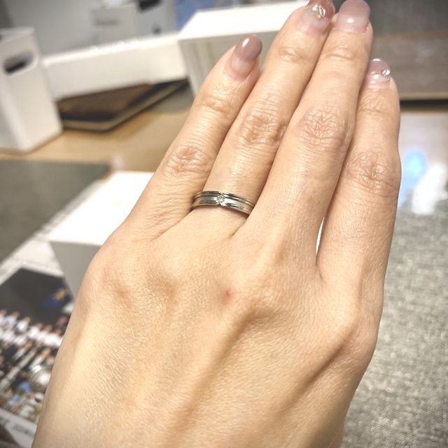 【NINA RICCI(ニナリッチ)の口コミ】 結婚当初購入した結婚指輪、主人がはまらなくなり、再購入となりました。…