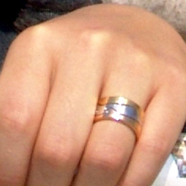 【GEORG JENSEN(ジョージジェンセン)の口コミ】 もともと、婚約期間というものがなかったので結婚指輪だけを購入する予定…