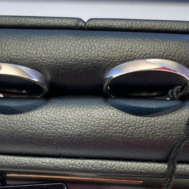 【ラザール ダイヤモンド【取扱店販売】の口コミ】 購入はしませんでしたが、スタイリッシュなとても素敵な指輪でした。仕事…