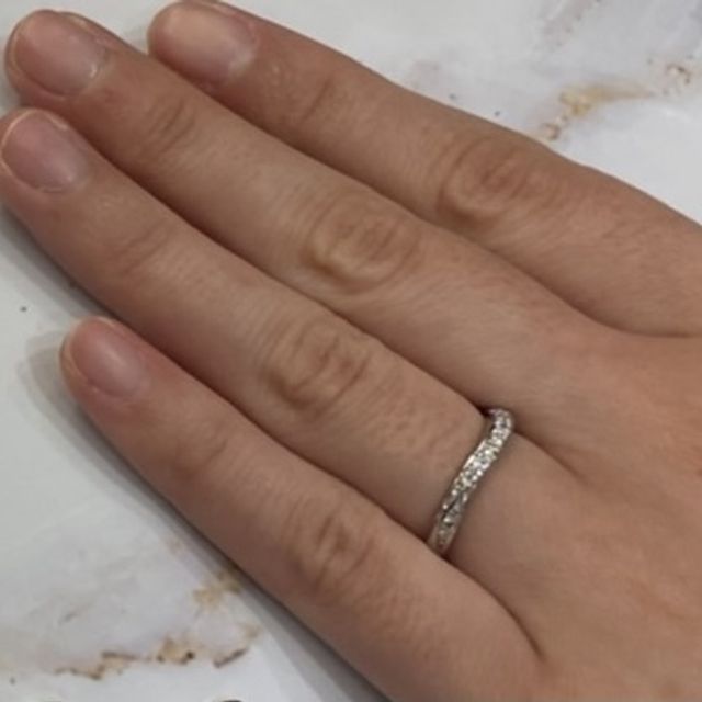 【ラザール ダイヤモンド(LAZARE DIAMOND)の口コミ】 指輪のデザイン、ダイヤモンドの輝き、プラチナの質、価格、充実したアフ…