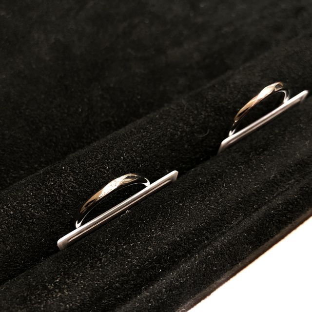 【TRECENTI(トレセンテ)の口コミ】 1個目に見たデザインにビビっときました！
2人とも気に入ったデザインだっ…