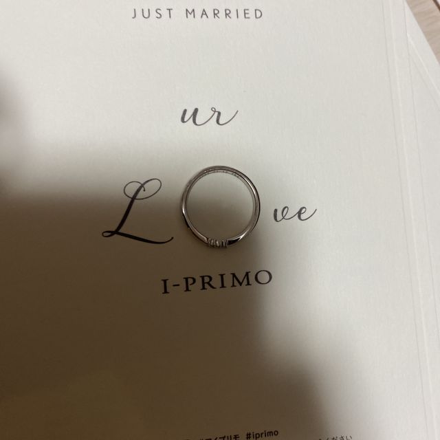 【アイプリモ(I-PRIMO)の口コミ】 指輪の形がすごく綺麗ですごく気持ちになりました。特にスタッフの方の対…