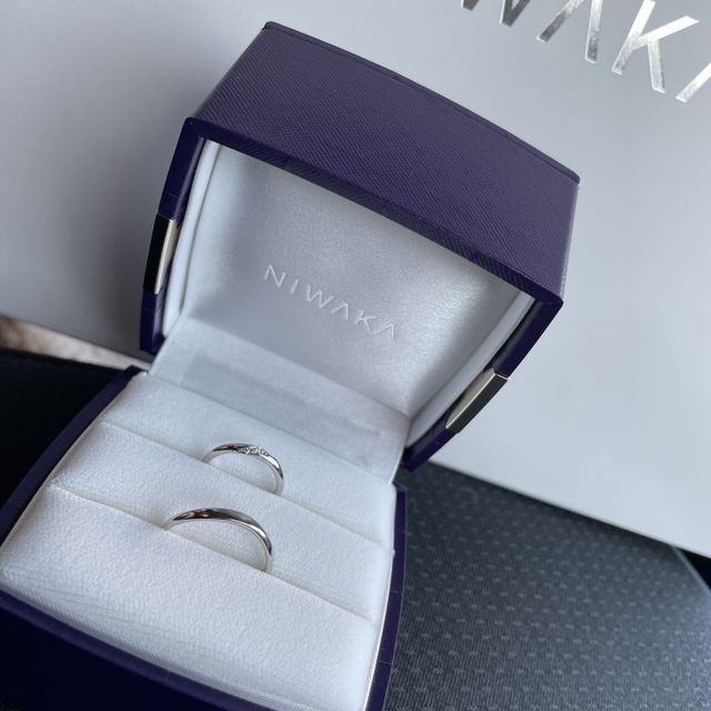 【俄(にわか)の口コミ】 シンプルが良いと考えていましたが、色んなものを見ていくうちに、ひとつ…