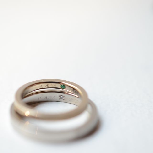 【CRAFY(クラフィ)の口コミ】 サンプルで見て手の色に1番馴染む色にしました❤︎
半分が鏡面、半分がホー…