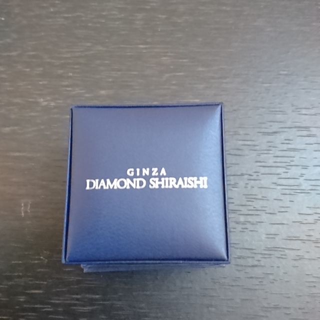 【銀座ダイヤモンドシライシの口コミ】 自分の希望している価格帯の中で輝きやデザインが気に入った。ダイヤの大…