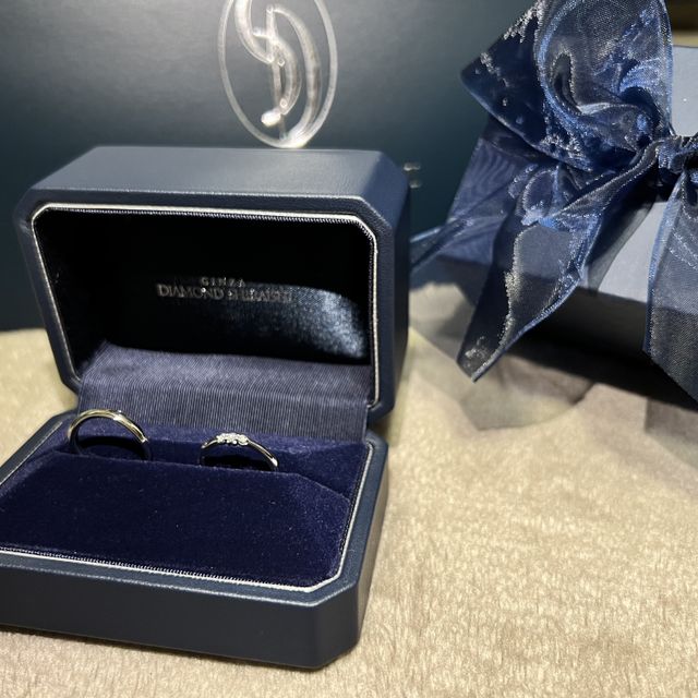 【銀座ダイヤモンドシライシの口コミ】 カタログや実際に持ってきてもらった指輪の中でビビッときた指輪だったの…