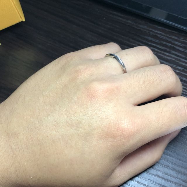 【ケイウノ ブライダル(K.UNO BRIDAL)の口コミ】 A型の指なのでウェーブデザインが良く、なおかつ普段つけてても気にならな…