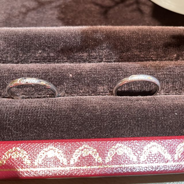 【カルティエ(Cartier)の口コミ】 長くつけるものなので飽きのこないシンプルなデザインにしました。シンプ…