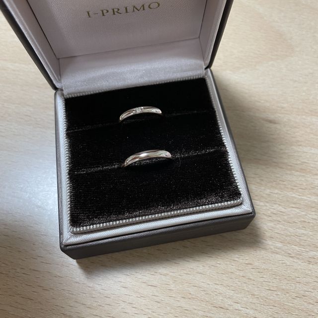 【アイプリモ(I-PRIMO)の口コミ】 ゴールドが良いと言う旦那に対して私はザ・ゴールドは嫌だったので、何か…