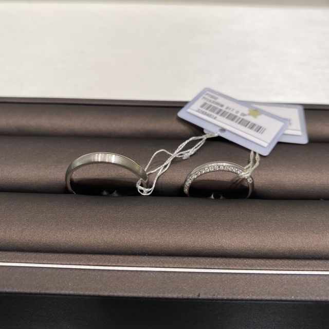 【アイプリモ(I-PRIMO)の口コミ】 男女共に2wayで付け方によって指輪の見え方が違うところが凄く魅力的でし…