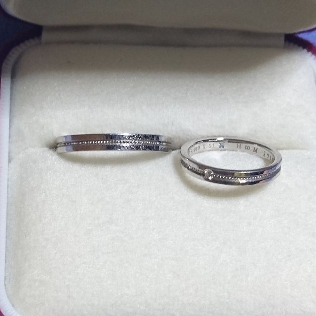 【EmbrasseR purest(アンブラッセピュアレスト)の口コミ】 ストレート、ウェーブ、Ｖ型？の形を試着してみて
ストレートタイプのこの…