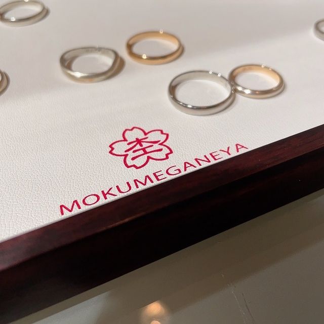 【杢目金屋(もくめがねや)の口コミ】 伝統的な木目金を使用した独特の柄がとても興味があり、実物を見た際にも…