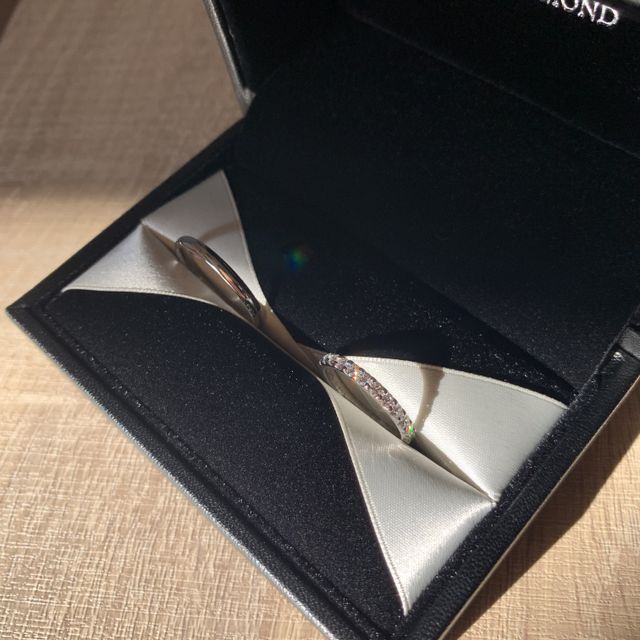 【エクセルコダイヤモンド(EXELCO DIAMOND)の口コミ】 ハーフエタニティリングで華やかさのあるものが欲しかったので探していた…