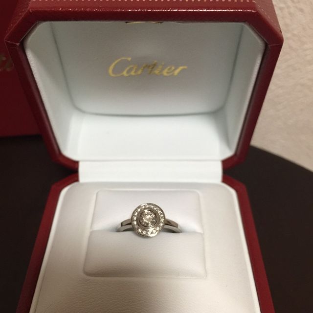 【カルティエ(Cartier)の口コミ】 雑誌で見かけた、このダムールというデザインの結婚指輪が欲しくて、購入…