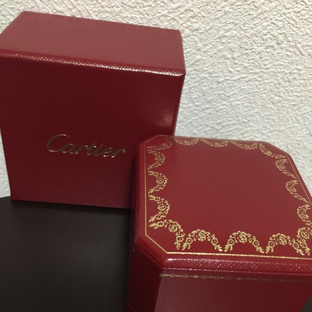 【カルティエ(Cartier)の口コミ】 雑誌で見かけた、このダムールというデザインの結婚指輪が欲しくて、購入…