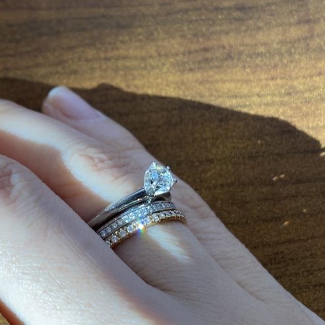 【ティファニー(Tiffany & Co.)の口コミ】 夫（当時彼氏）がサプライズで選んでくれました。有名ブランドであるTiffa…