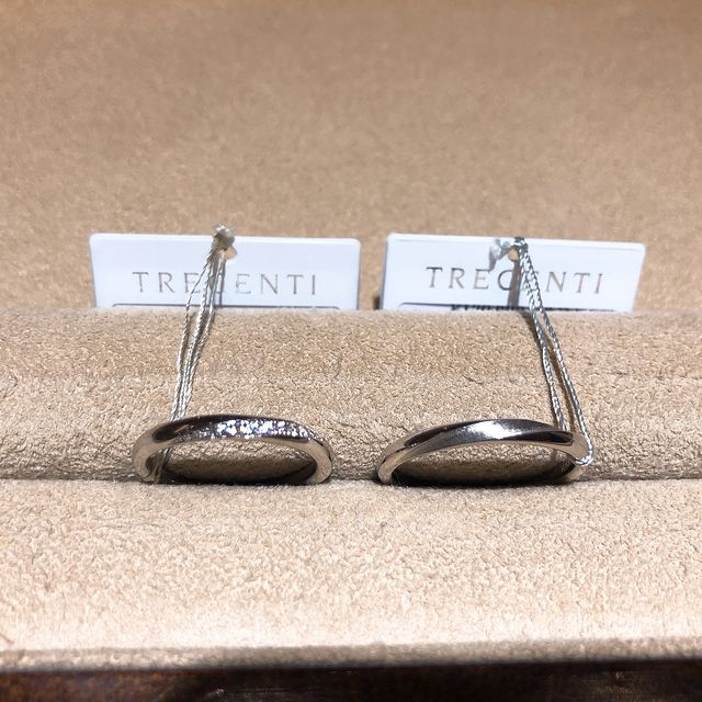 【TRECENTI(トレセンテ)の口コミ】 こちらのリングはどの角度から見てもダイヤがキラキラ見えるようにデザイ…