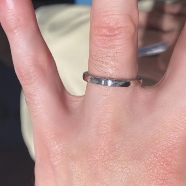 【エクセルコダイヤモンド(EXELCO DIAMOND)の口コミ】 初めて指輪の購入だったので色々と不安な気持ち、緊張してましたがお店の…