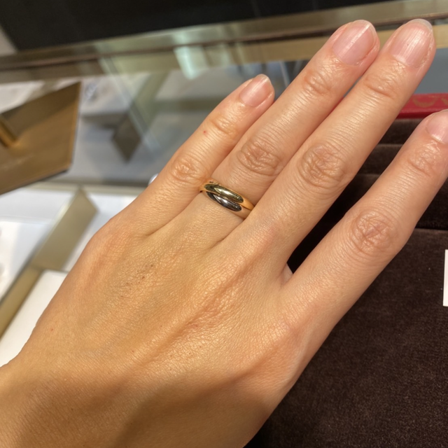 【カルティエ(Cartier)の口コミ】 古くからカルティエの代表作でもある、トリニティリングです。K18のゴール…