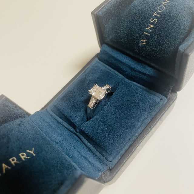 【ハリー・ウィンストン(Harry Winston)の口コミ】 【ハリーウィンストン：エメラルドカット、トリストリング】
憧れのハリー…