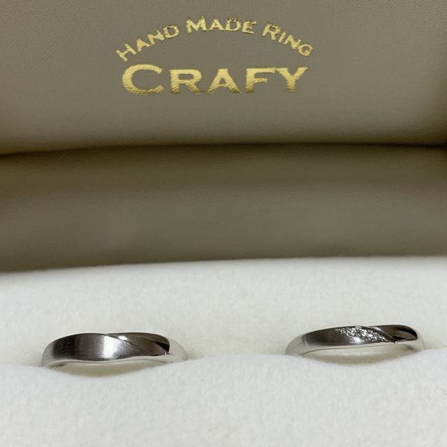 【CRAFY(クラフィ)の口コミ】 デザインから2人で相談しながら手作りできる点に惹かれてCRAFYさんに決め…