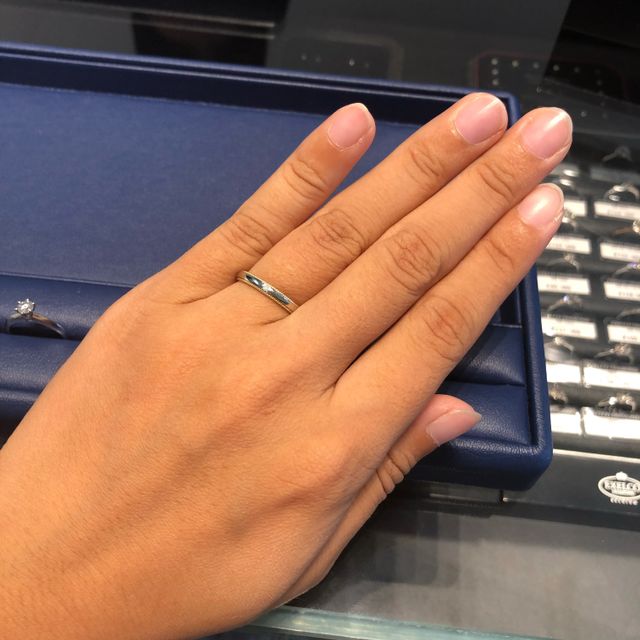 【銀座ダイヤモンドシライシの口コミ】 既製品ではありますが、デザインが豊富で自分が希望するデザインを伝える…