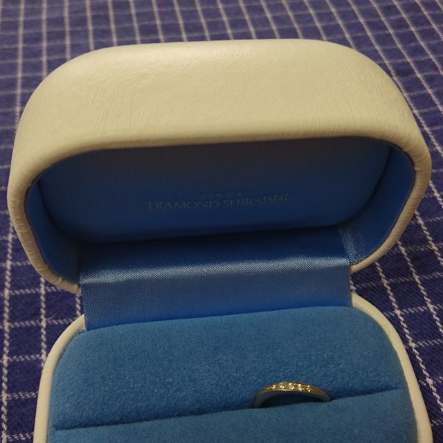 【銀座ダイヤモンドシライシの口コミ】 結婚指輪もinoでした。結婚式後にも友達の結婚式やおめでたい時には重ね付…