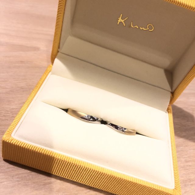 【ケイウノ ブライダル(K.UNO BRIDAL)の口コミ】 オーダーメイドにしたいと決めていて、K10とプラチナのハーフデザインでい…