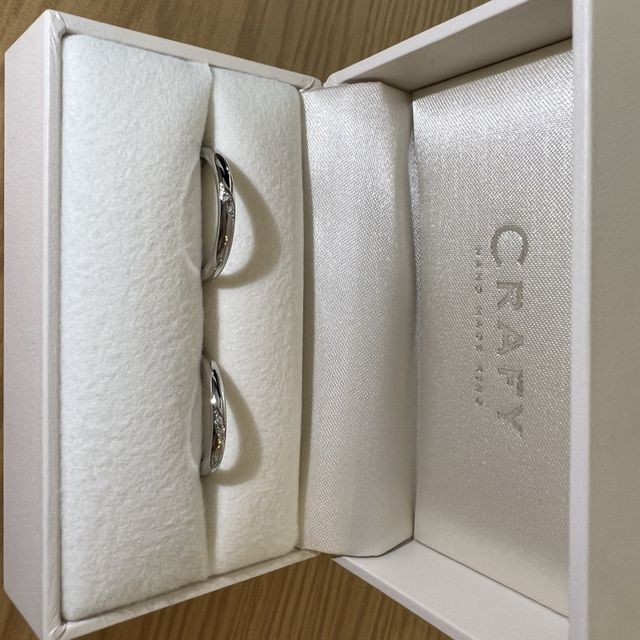 【CRAFY(クラフィ)の口コミ】 ホームページを見て口コミがとてもよく、また工程も様々なタイプがありい…