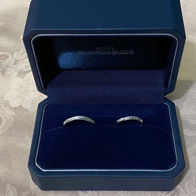 【銀座ダイヤモンドシライシの口コミ】 ダイヤモンド自身の輝きや、デザイン、接客の良さで購入を決意しました。…