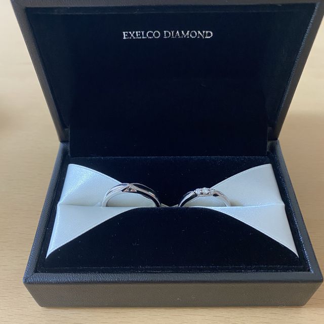 【エクセルコダイヤモンド(EXELCO DIAMOND)の口コミ】 色んなお店に指輪を見に行ってたが、なかなか2人が納得いくデザインに出会…