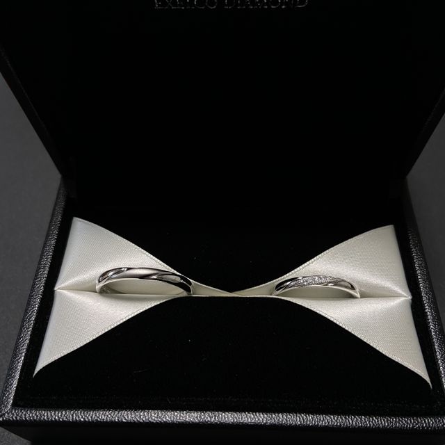 【エクセルコダイヤモンド(EXELCO DIAMOND)の口コミ】 いろいろな指輪を見てウェーブ形の指輪でシンプルなデザインがいいなと持…