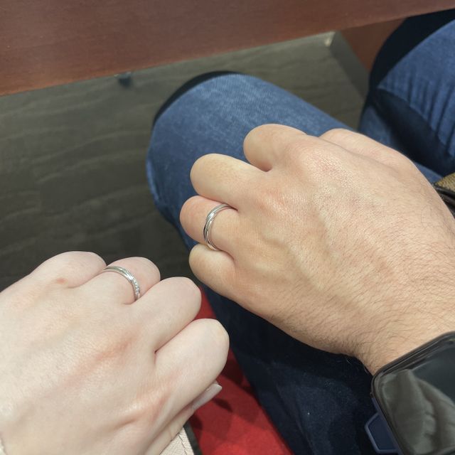 【エクセルコダイヤモンド(EXELCO DIAMOND)の口コミ】 スタッフさんの接客の良さと、指輪のデザインの可愛さに一番は惹かれまし…