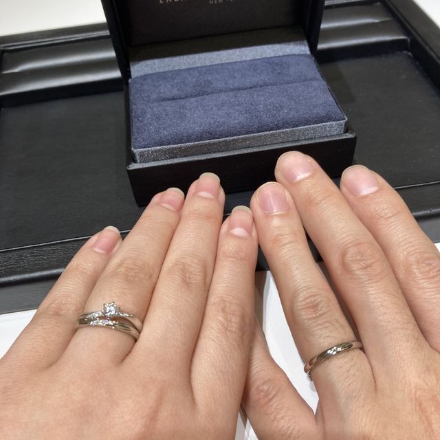 【ラザール ダイヤモンド(LAZARE DIAMOND)の口コミ】 試着前はダイヤが多くあるものがかわいいと思っていましたが、いざ試着し…