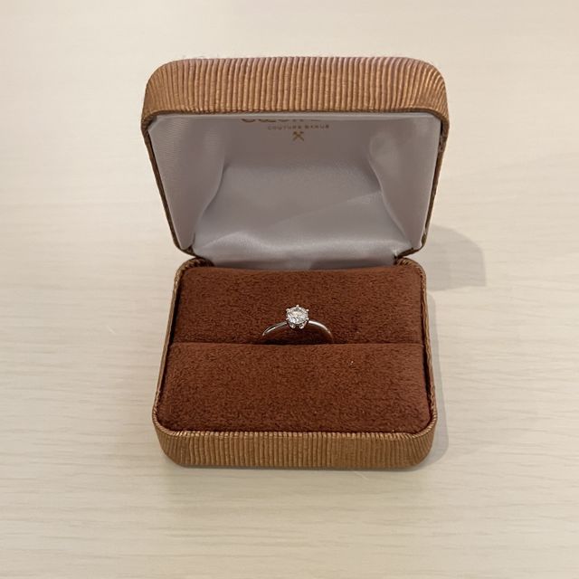 【COEUR D'OR(クゥドール)の口コミ】 ねじれているデザインが欲しかったのですが、他のリングはねじれが大きく…