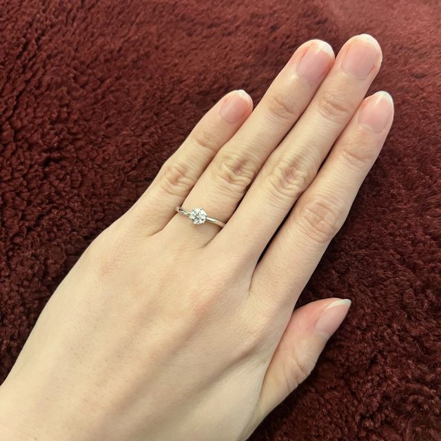 【COEUR D'OR(クゥドール)の口コミ】 ねじれているデザインが欲しかったのですが、他のリングはねじれが大きく…