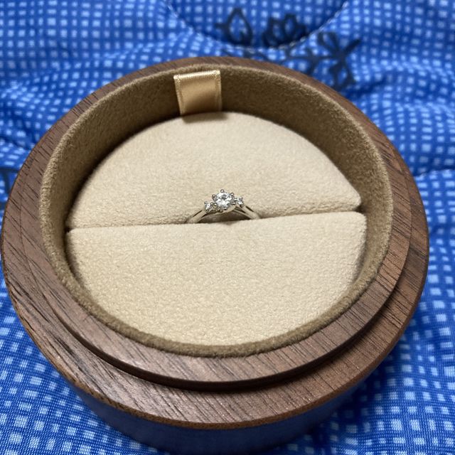 【輝織 KIORIの口コミ】 ウィリアムレニーダイヤモンドというカット方法が特殊なダイヤモンドを選…