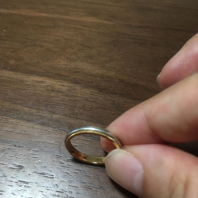 【ギンザタナカブライダル(GINZA TANAKA BRIDAL)の口コミ】 ２色使いの物を探しており、４店舗程確認して、当初、ティファニーでミル…