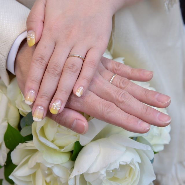 【ギンザタナカブライダル(GINZA TANAKA BRIDAL)の口コミ】 ２色使いの物を探しており、４店舗程確認して、当初、ティファニーでミル…