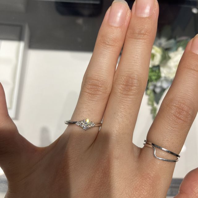 【銀座ダイヤモンドシライシの口コミ】 太すぎず細すぎず丁度いい太さで、つけやすいシンプルデザインがたくさん…