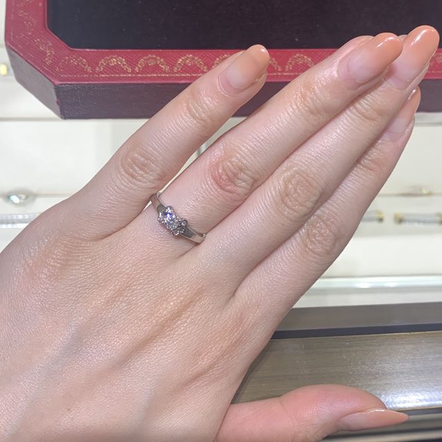 【カルティエ(Cartier)の口コミ】 元々インターネットで情報収集しているときからカルティエのバレリーナが…