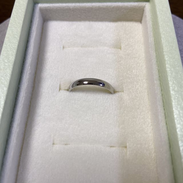 【Belle Lumierre(ベルルミエール)の口コミ】 男性用はシンプルなデザイン、女性用はゴージャスな印象を持たせたかった…