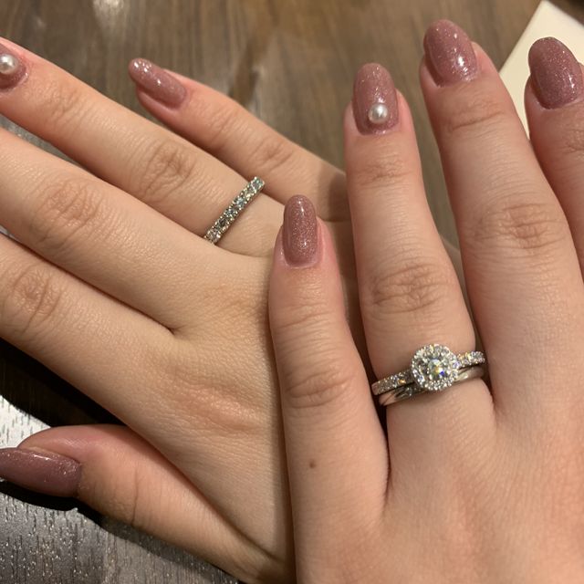 【アイプリモ(I-PRIMO)の口コミ】 右手につけるハーフエタニティか真珠の指輪を探していました。
アイプリモ…