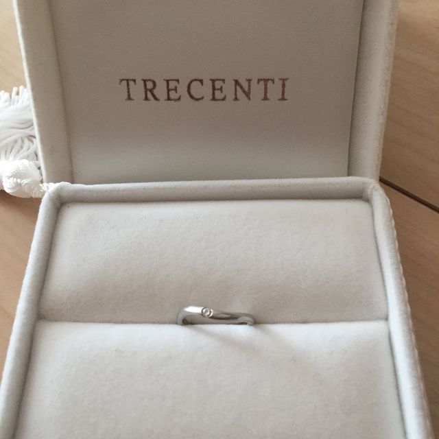 【TRECENTI(トレセンテ)の口コミ】 「双子ダイヤモンド」が大きな決め手でした。自分の指輪についているダイ…